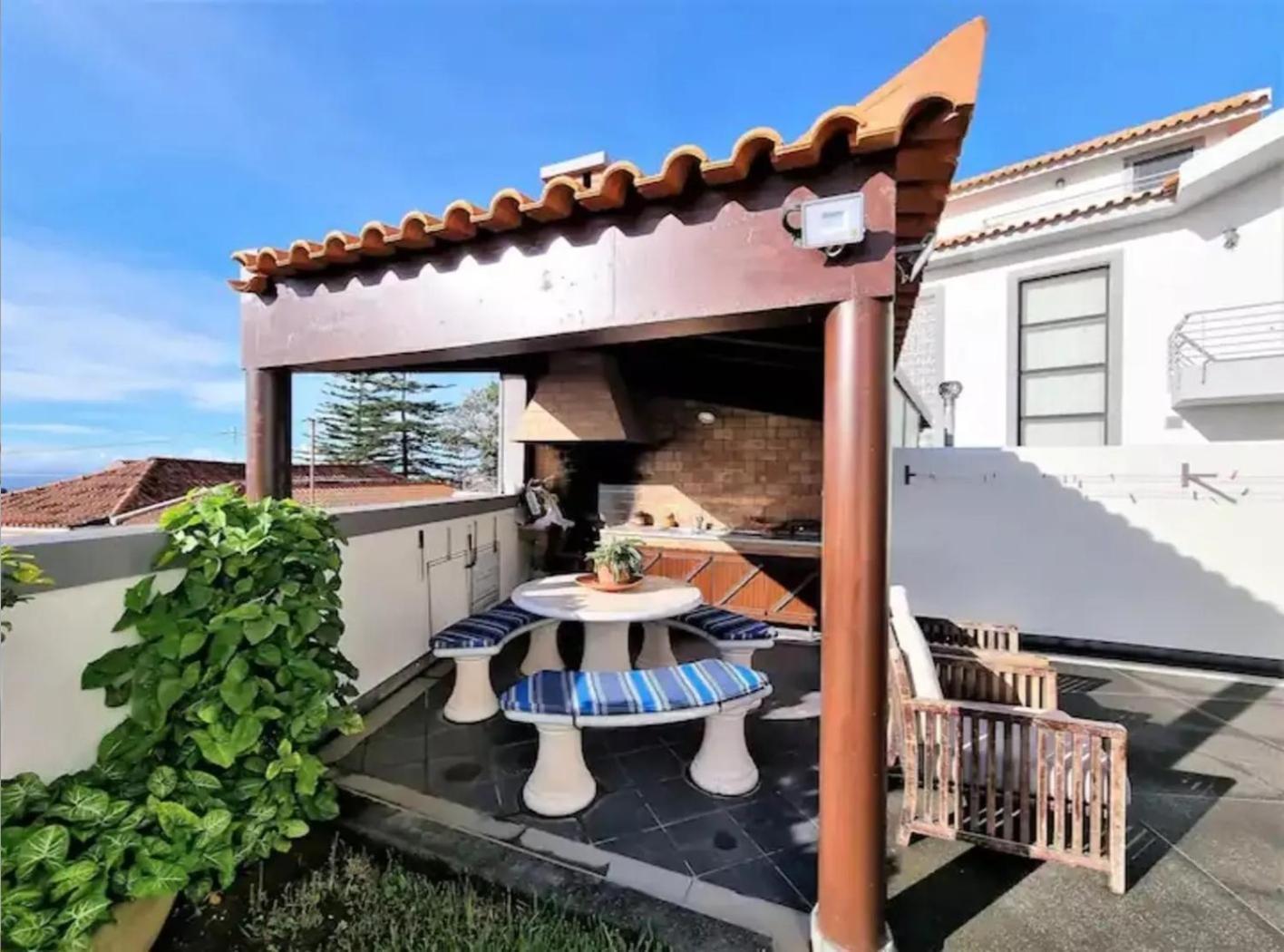Dos Saltos - Sea View, Parking, Ac & Barbecue